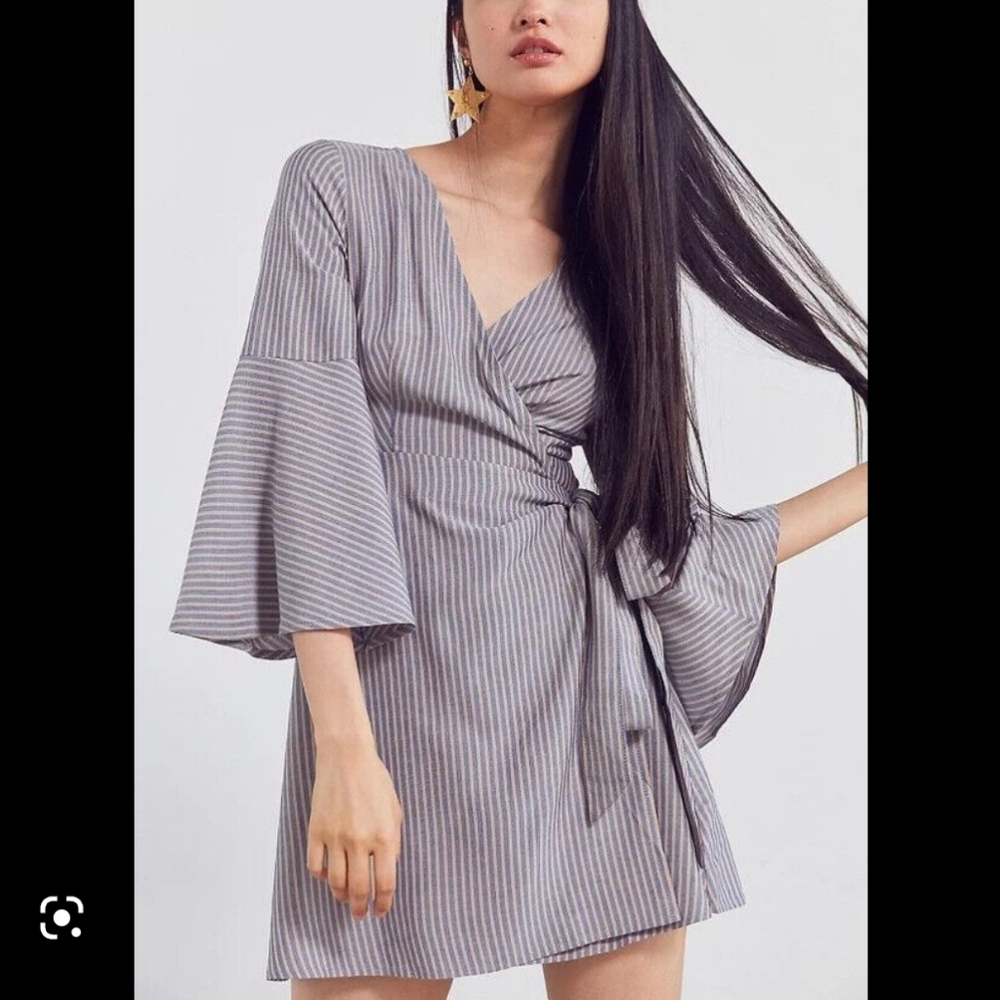 NWT Ecote Striped Wrap Dress